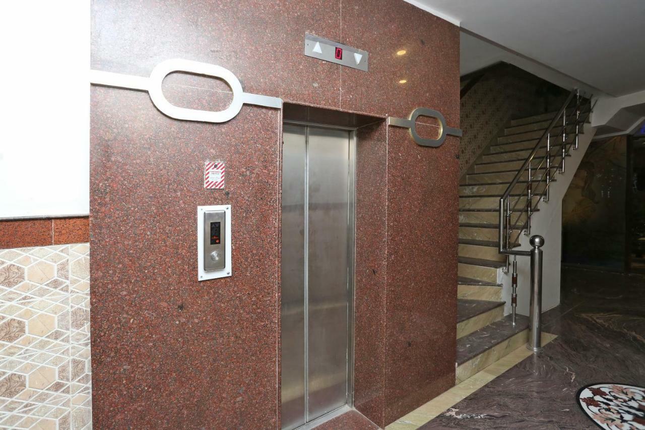 โอโย 30698 หริ โฮม เกสต์เฮาส์ Jadabpur ภายนอก รูปภาพ